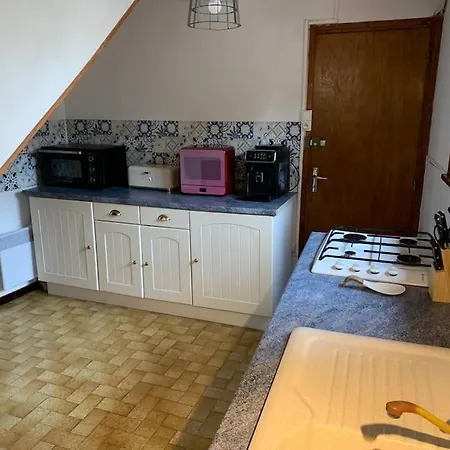 Maison De Village Avec Cour Au Calme *
